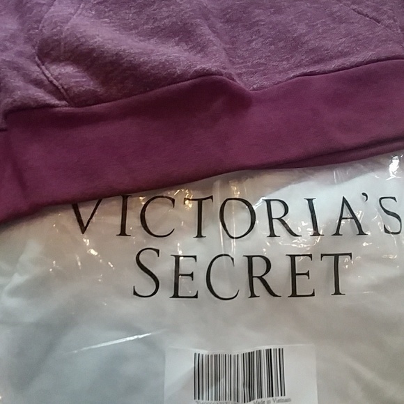 Brand new! Pink! Campus pull over sz large - Picture 4 of 5